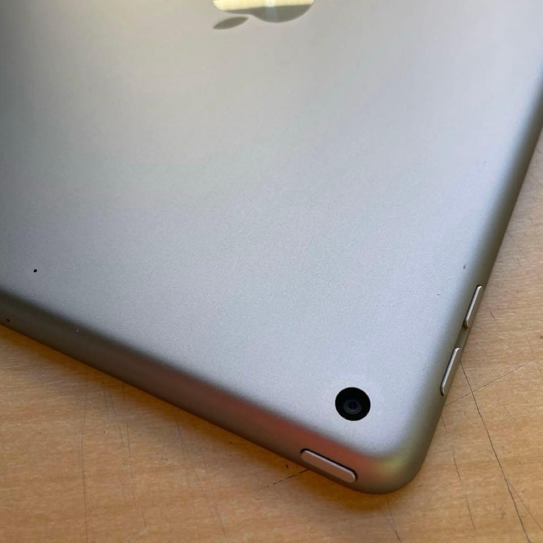 iPad 第6世代　A1893　Wi-Fi スペースグレイ　32GB 美品