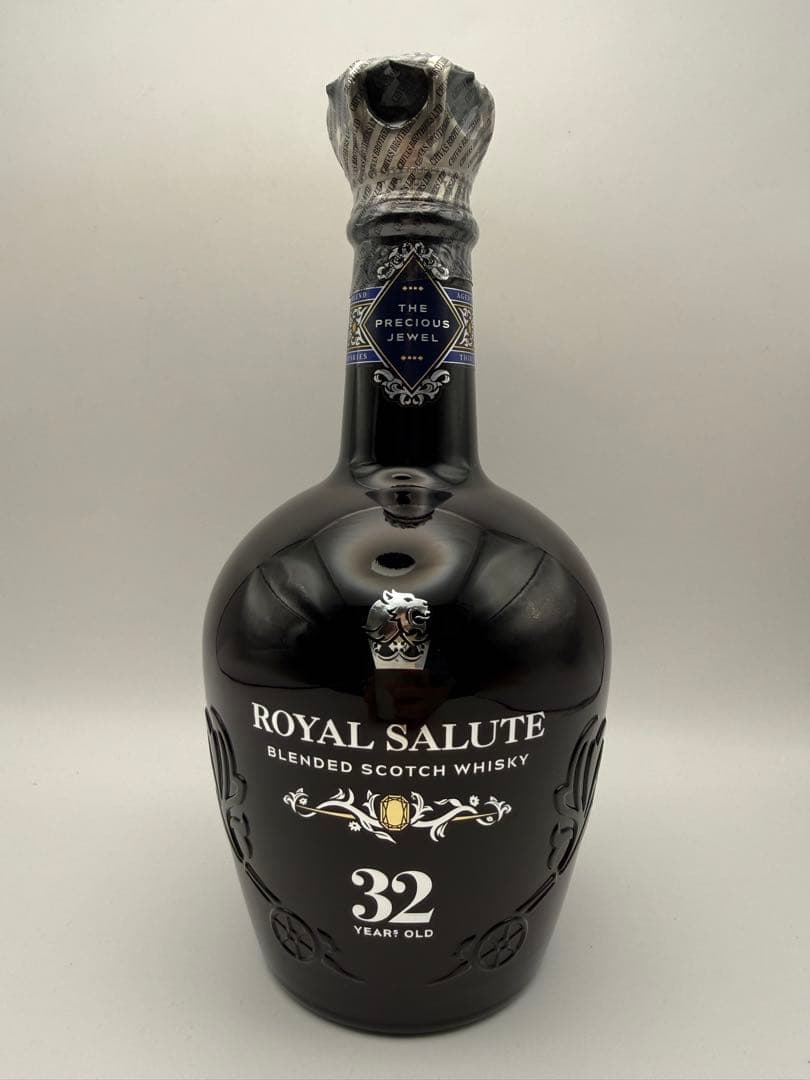  Salute 32 Year Old ロイヤルサルート32年
