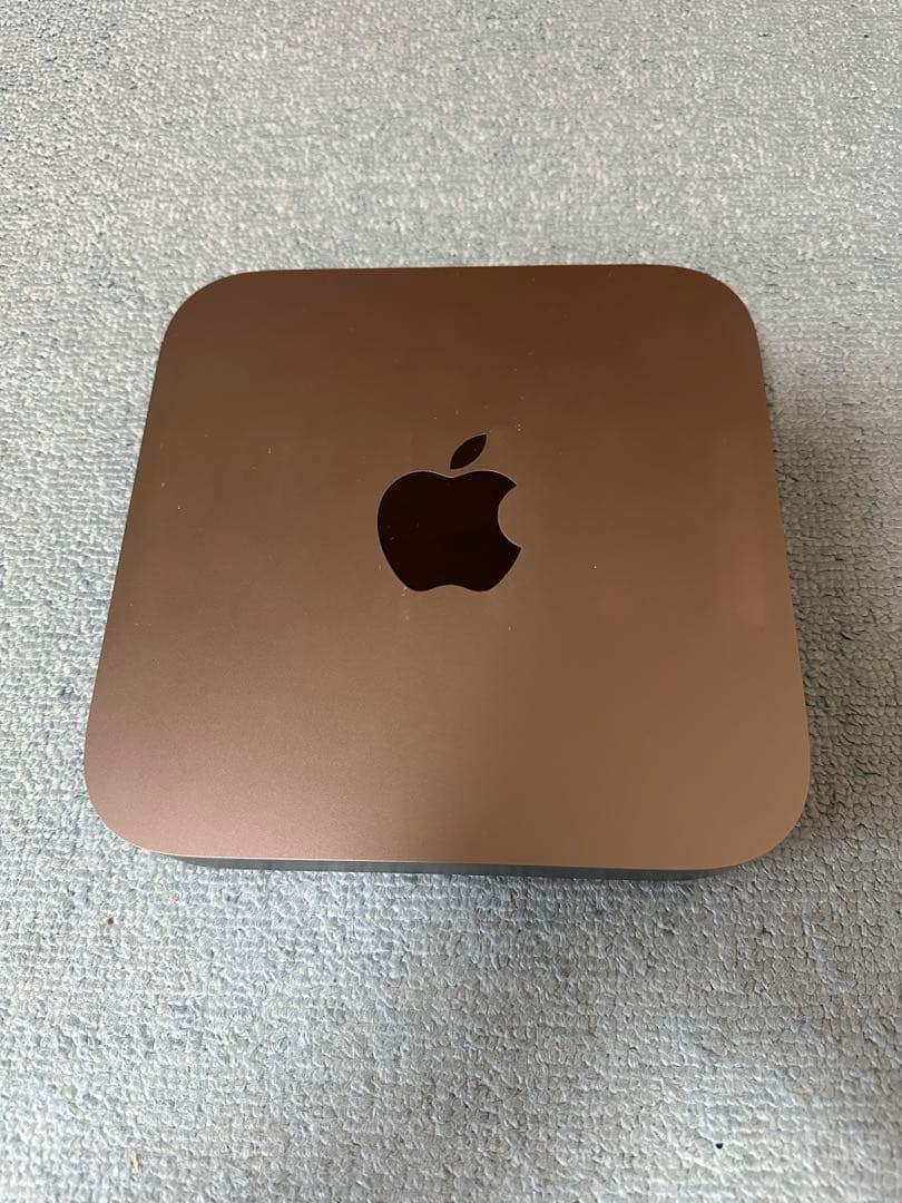 Mac mimi 2018 i7 中古