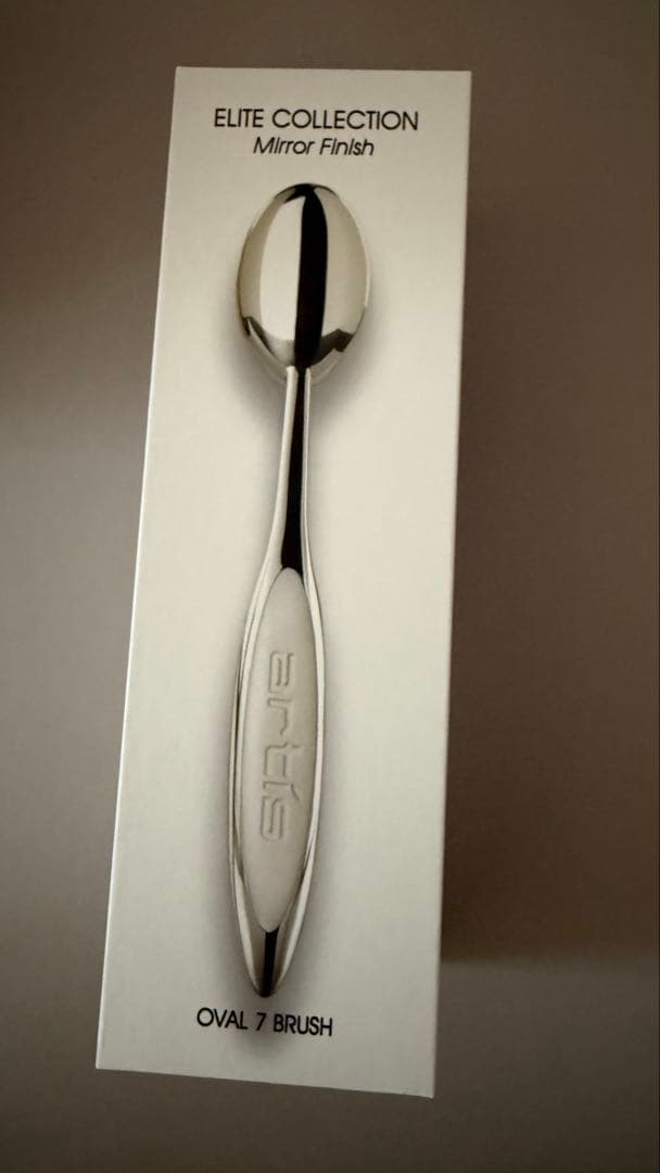 artís Oval Artisアーティス メイクアップブラシ オーバル7