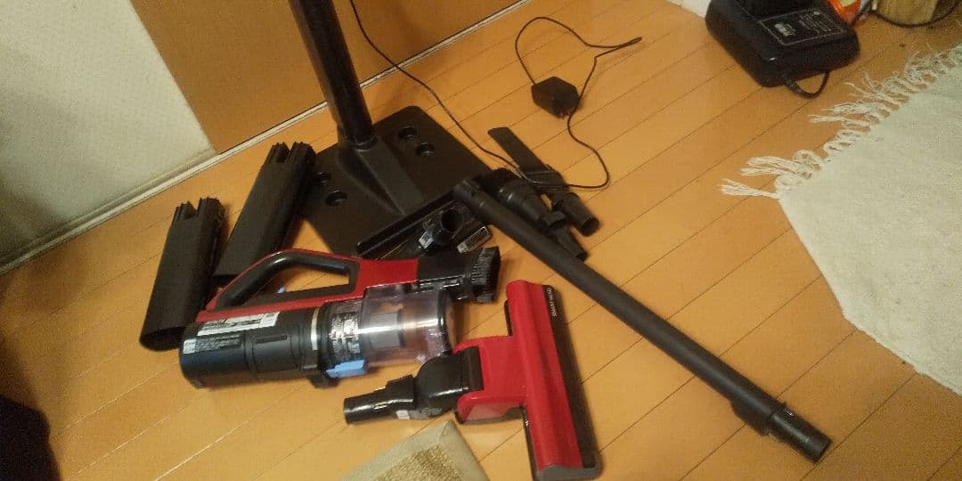 日立コードレスクリーナーPV-BH900H PVA-03