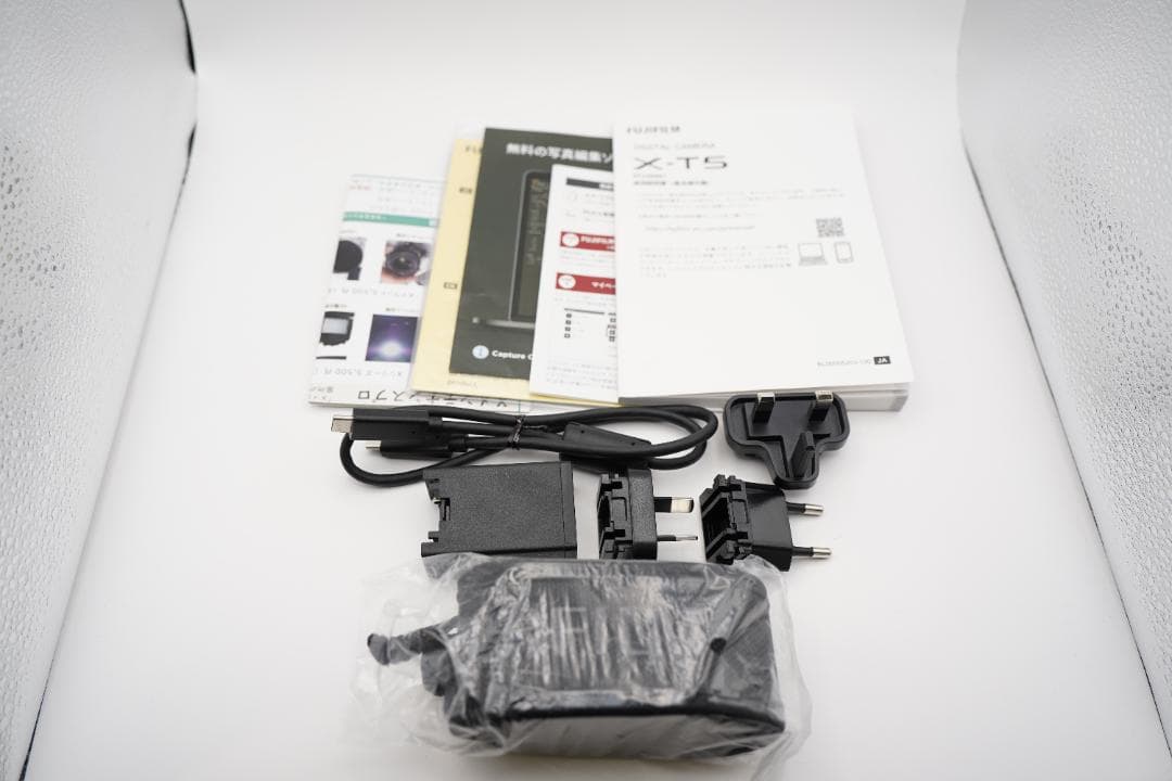 ★美品★ FUJIFILM フジフィルム X-T5 ブラック #2527