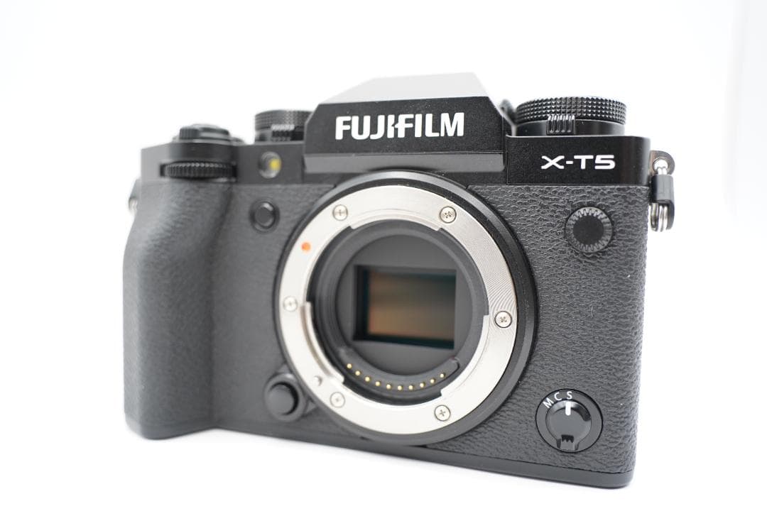 ★美品★ FUJIFILM フジフィルム X-T5 ブラック #2527