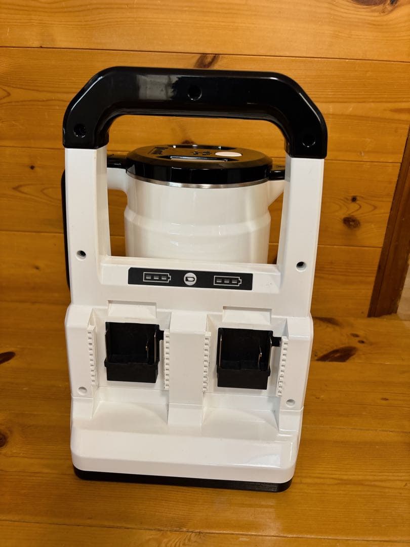 【超美品】マキタ KT360DZW 電気ケトル 0.8L ホワイト