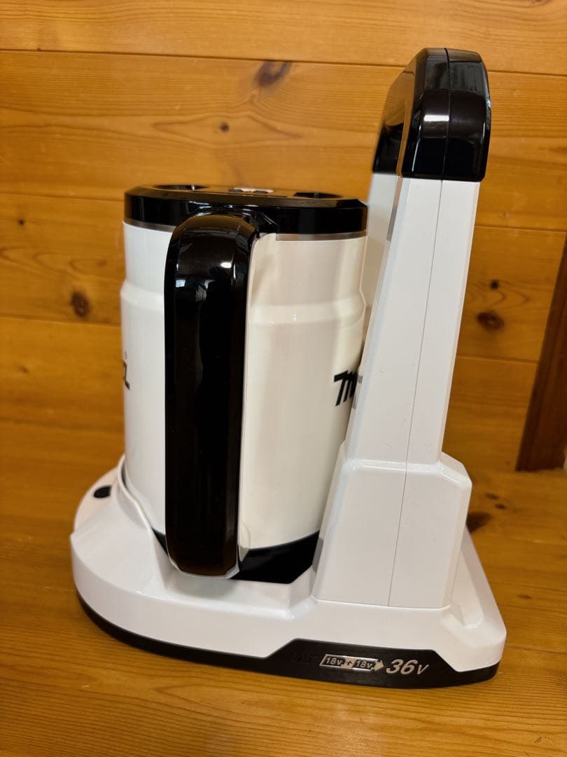 【超美品】マキタ KT360DZW 電気ケトル 0.8L ホワイト