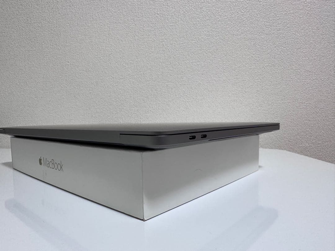 MacBookPro i7 2019 SSD512GBメモリ16GB