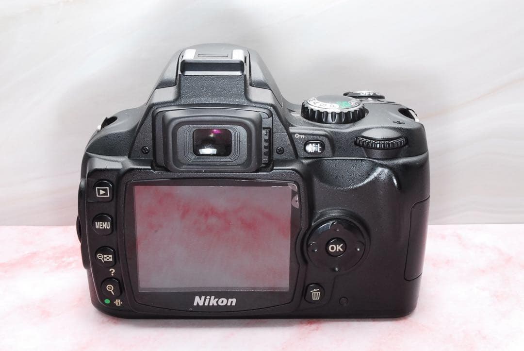 入門機にぴったり❤️Nikon D40★一眼レフ★初心者おすすめ★スマホ転送