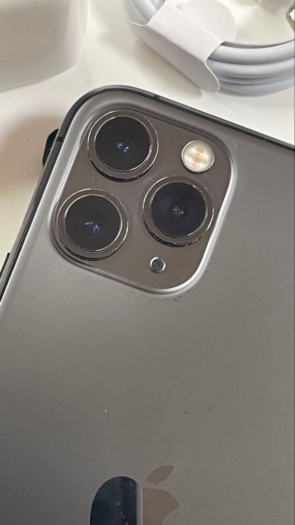 Iphone 11 PRO 64GB SIMフリー86%