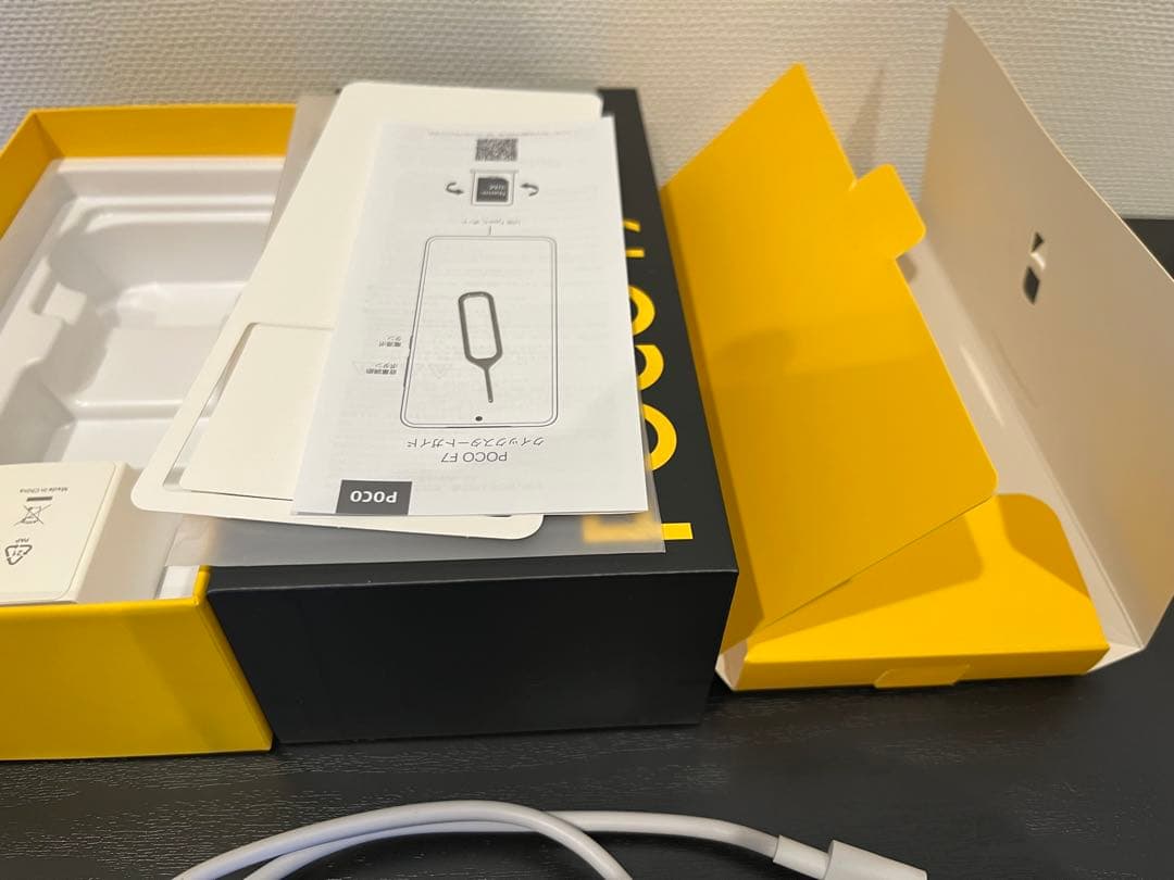 【美品】POCO F7 付属品 おまけ付き(5000円相当) ※早い者勝ち