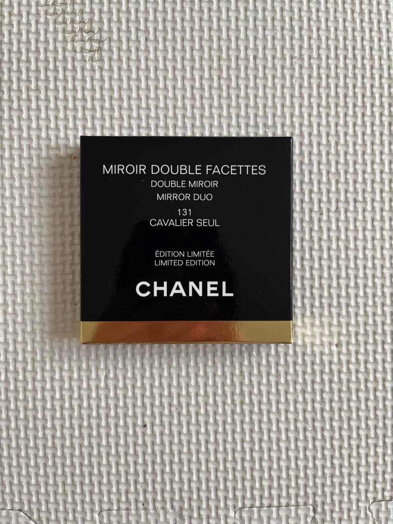 ギフトにも♡限定カラー　CHANEL ミラー