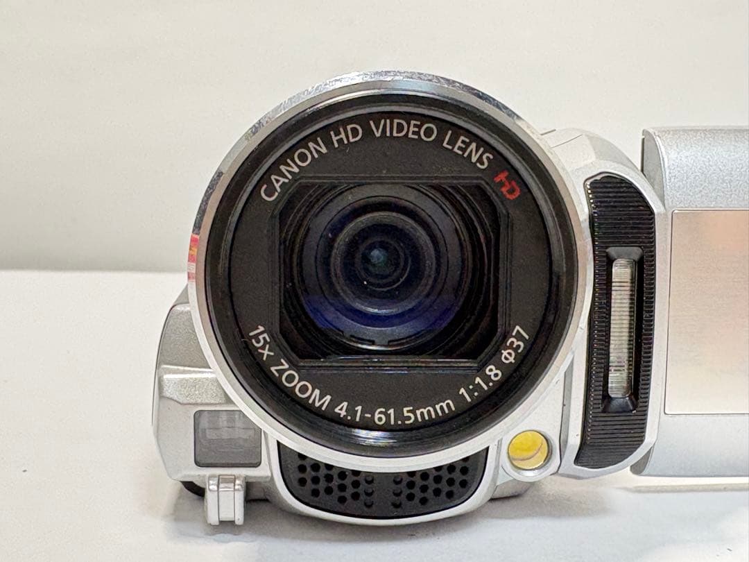 Canon IVIS HF M32 ビデオカメラ 本体　動作確認済