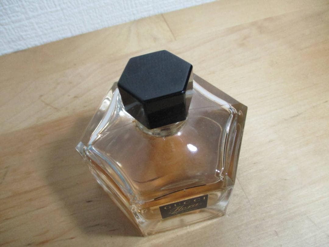 グッチ　フローラ　７５ｍｌ　ＥＤＰ　約７割