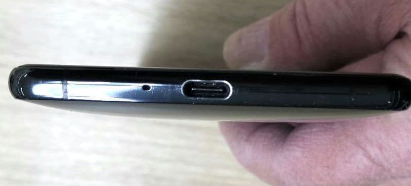 スマートフォン本体 (MATARU)SONY Xperia XZ2 Premium SOV38