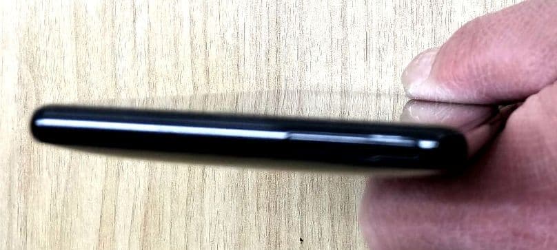 スマートフォン本体 (MATARU)SONY Xperia XZ2 Premium SOV38