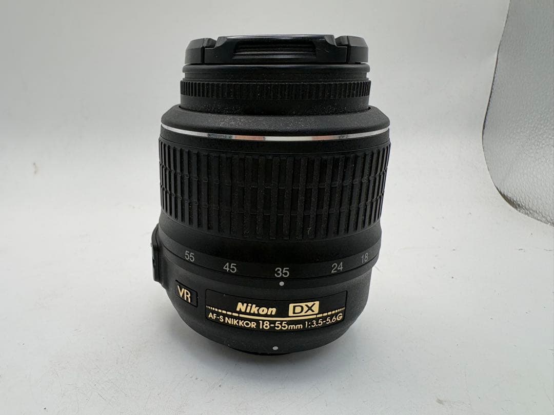 デジタルカメラ Nikon D3200, AF-S DX NIKKOR 18-55mm