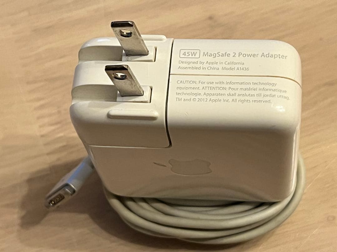 【美品・おまけ付き】MacBook Air 11-inch, Mid 2012