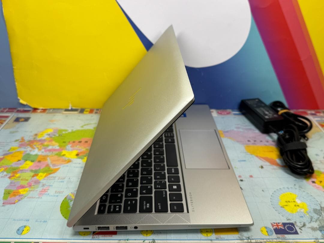極美品 i7 16GB 512GB HP EliteBook 830 G8 軽量