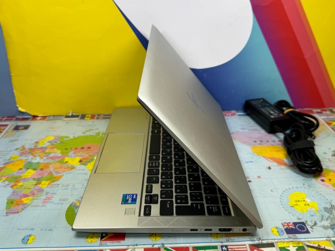 極美品 i7 16GB 512GB HP EliteBook 830 G8 軽量