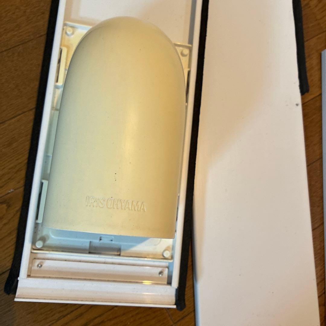 アイリスオーヤマ　ポータブルクーラー