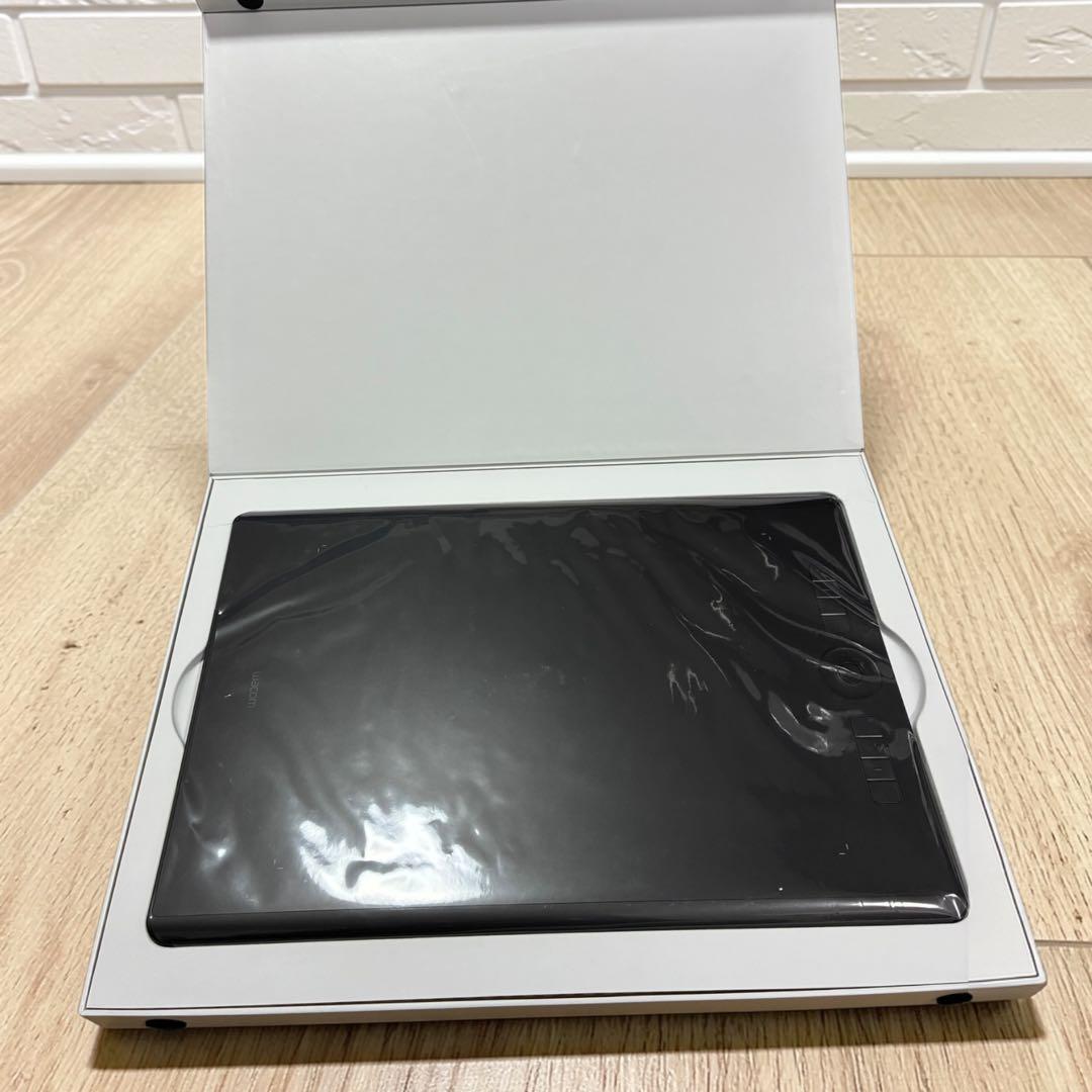 美品✨ Wacom Pro Paper Edition PTH-660/K1