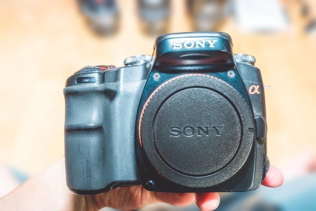 【ジャンク】SONY α100 デジタル一眼レフカメラ　レンズ4本セット