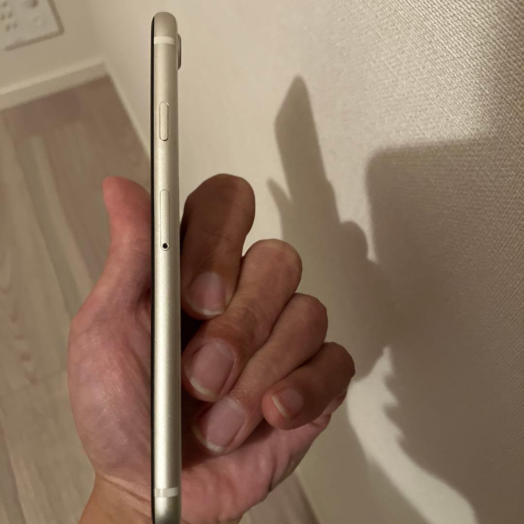 iPhone SE第3世代SIMフリー