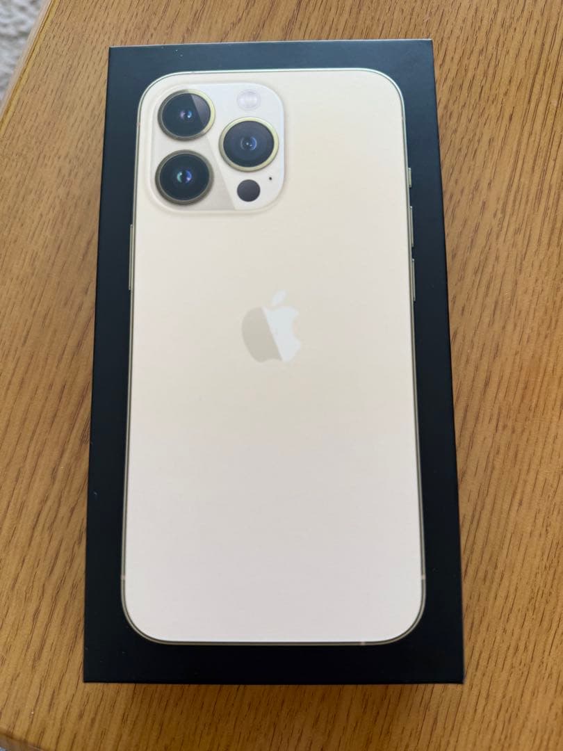 本日発送(〜22:00)可　iPhone13 pro 128gb ゴールド　美品
