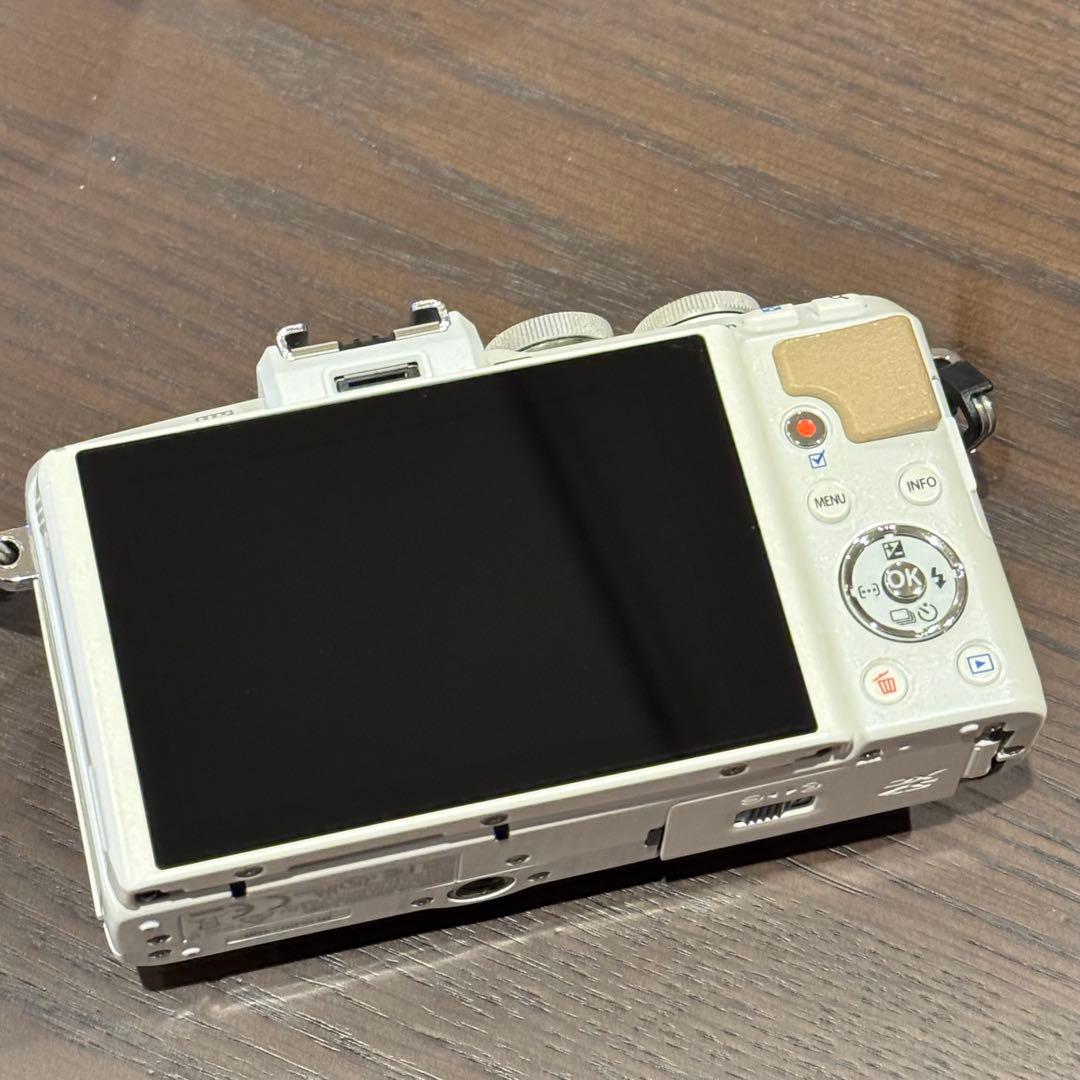 OLYMPUS PEN Lite E-PL7 レンズ3点セット