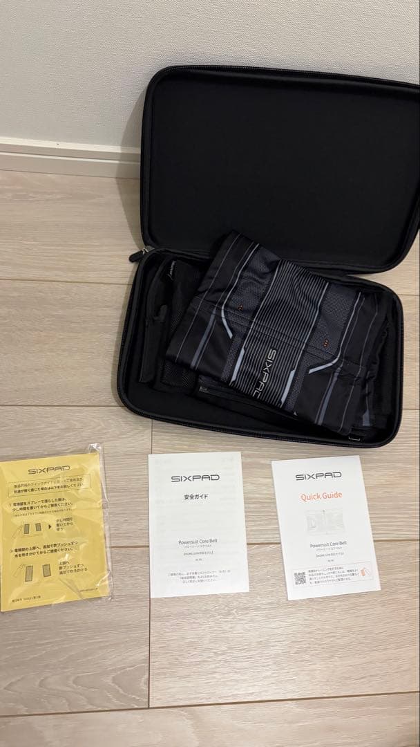 SIXPAD Powersuit Core Belt M ＆ 専用コントローラー