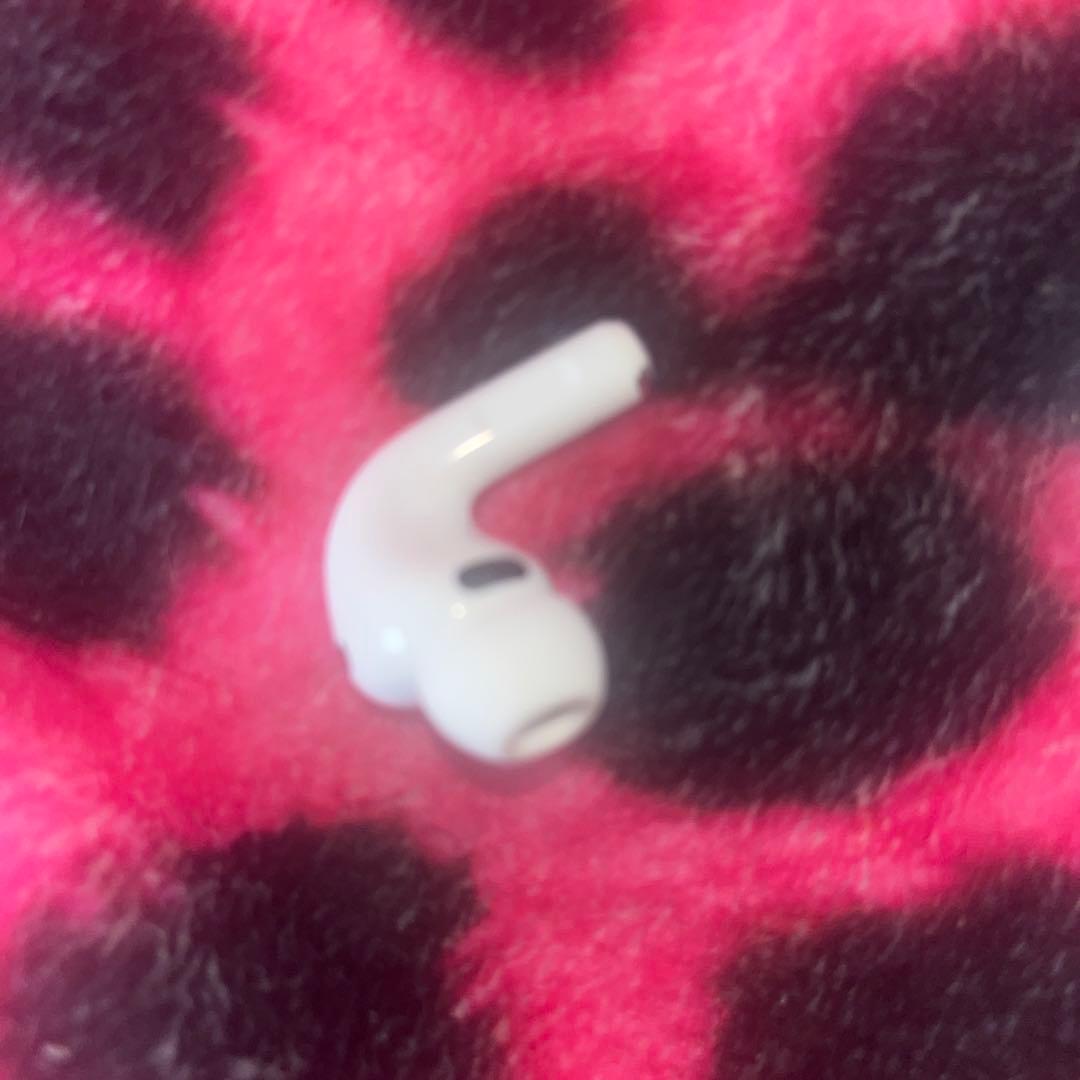 正規品 AirPods Pro3 最新 本体