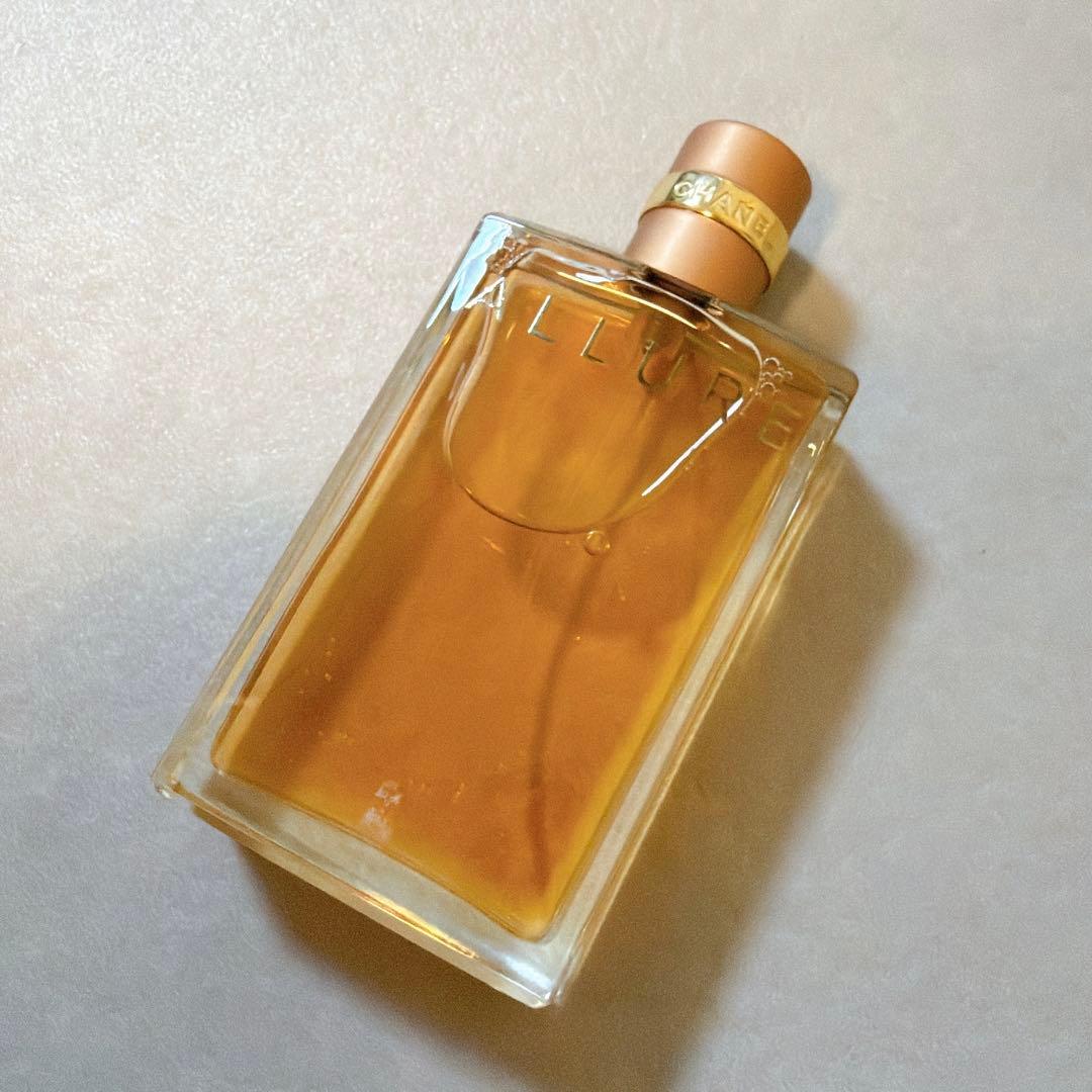 CHANEL アリュール オードトワレ 50ml 香水