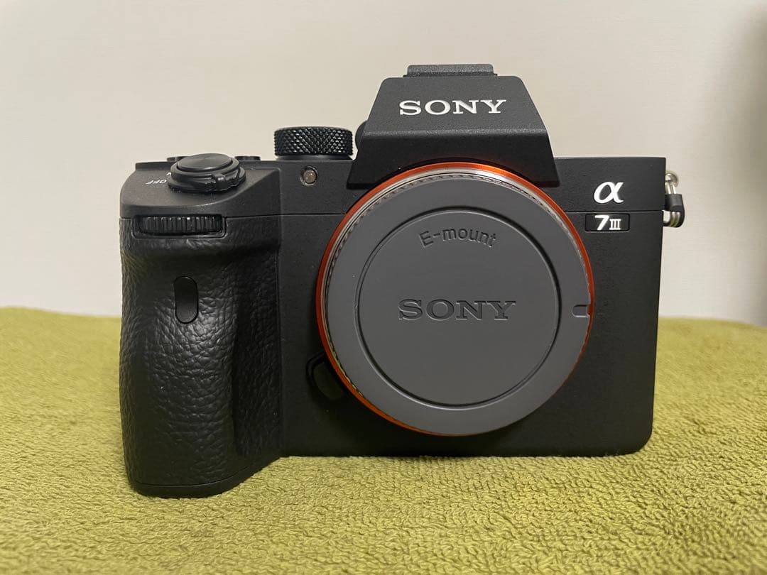 新品同様！SONY α7ⅲボディのみ ILCE-7M3 シャッター数326回