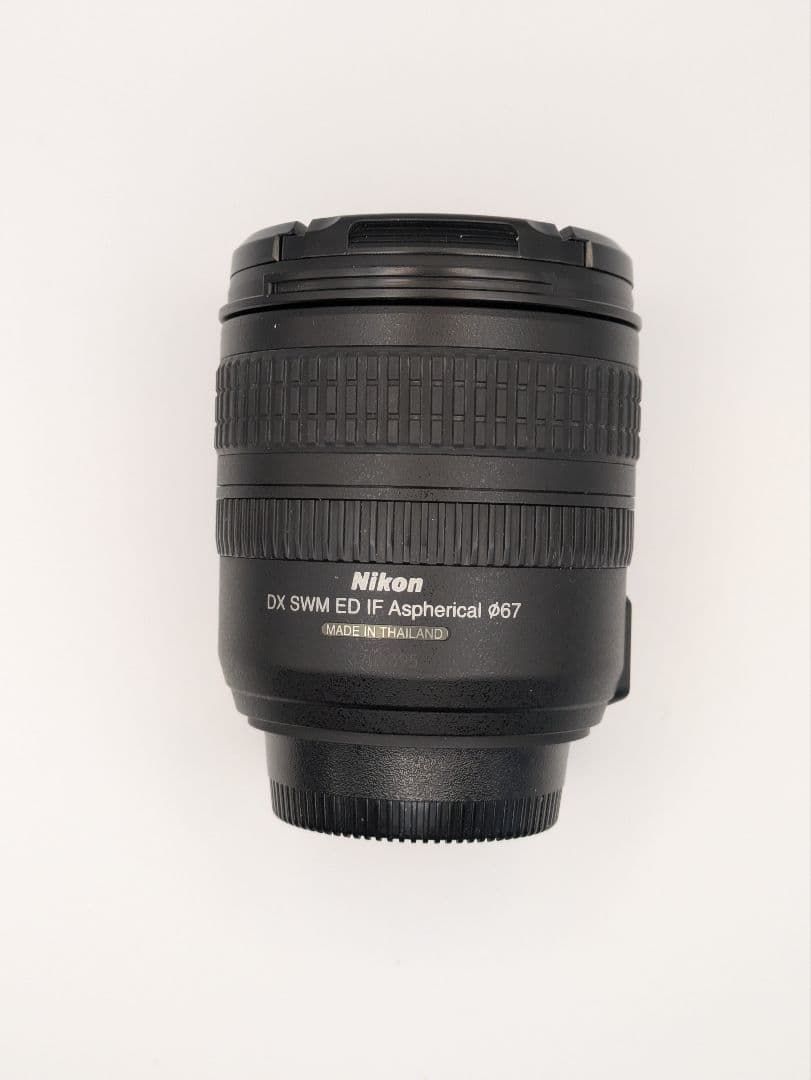 Nikon　D5500 ＋　レンズ　18-70 S数6,309回 6.5%以下