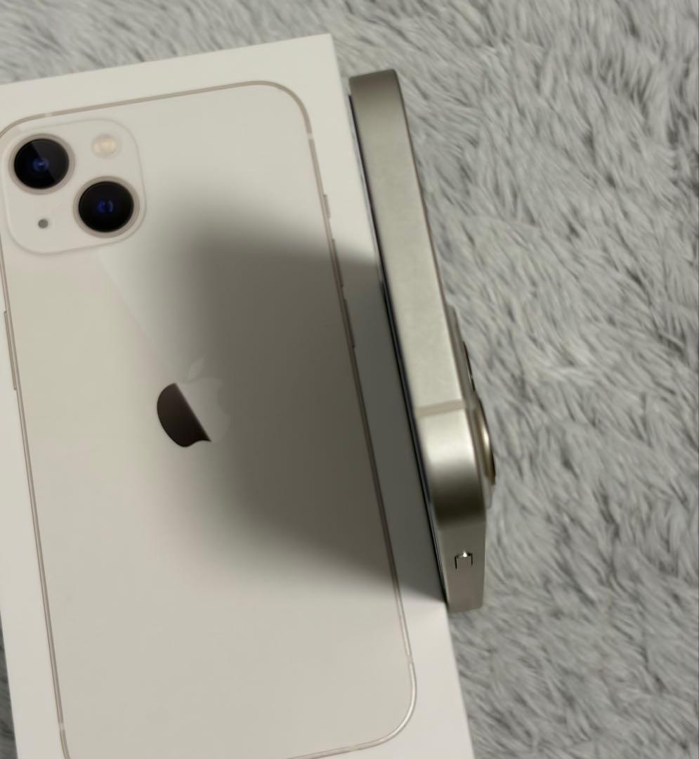 Apple iPhone 13 本体 スターライト 256GB SIMフリー
