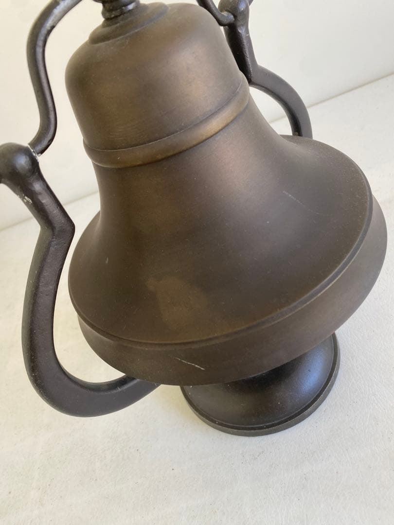 BIG BELL 金属製ベル　スタンド付　ベル　号鐘　レトロ　アンティーク
