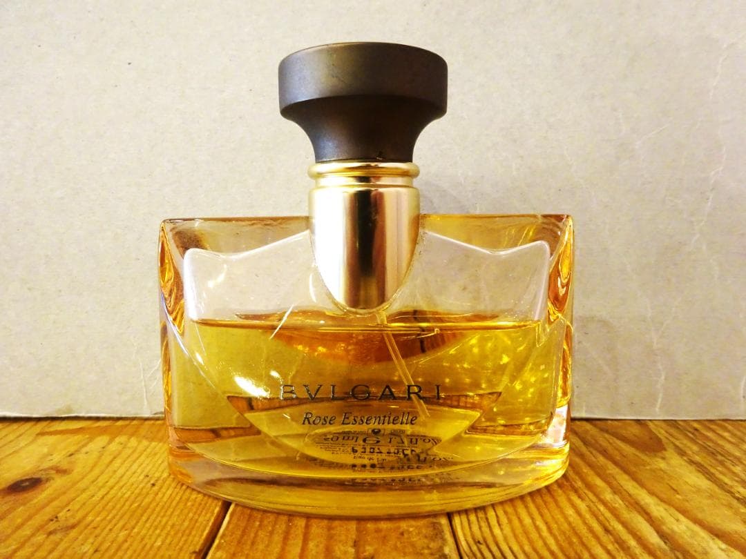 ☆レア☆ ブルガリ ローズエッセンシャル EDP 50ml イタリア製