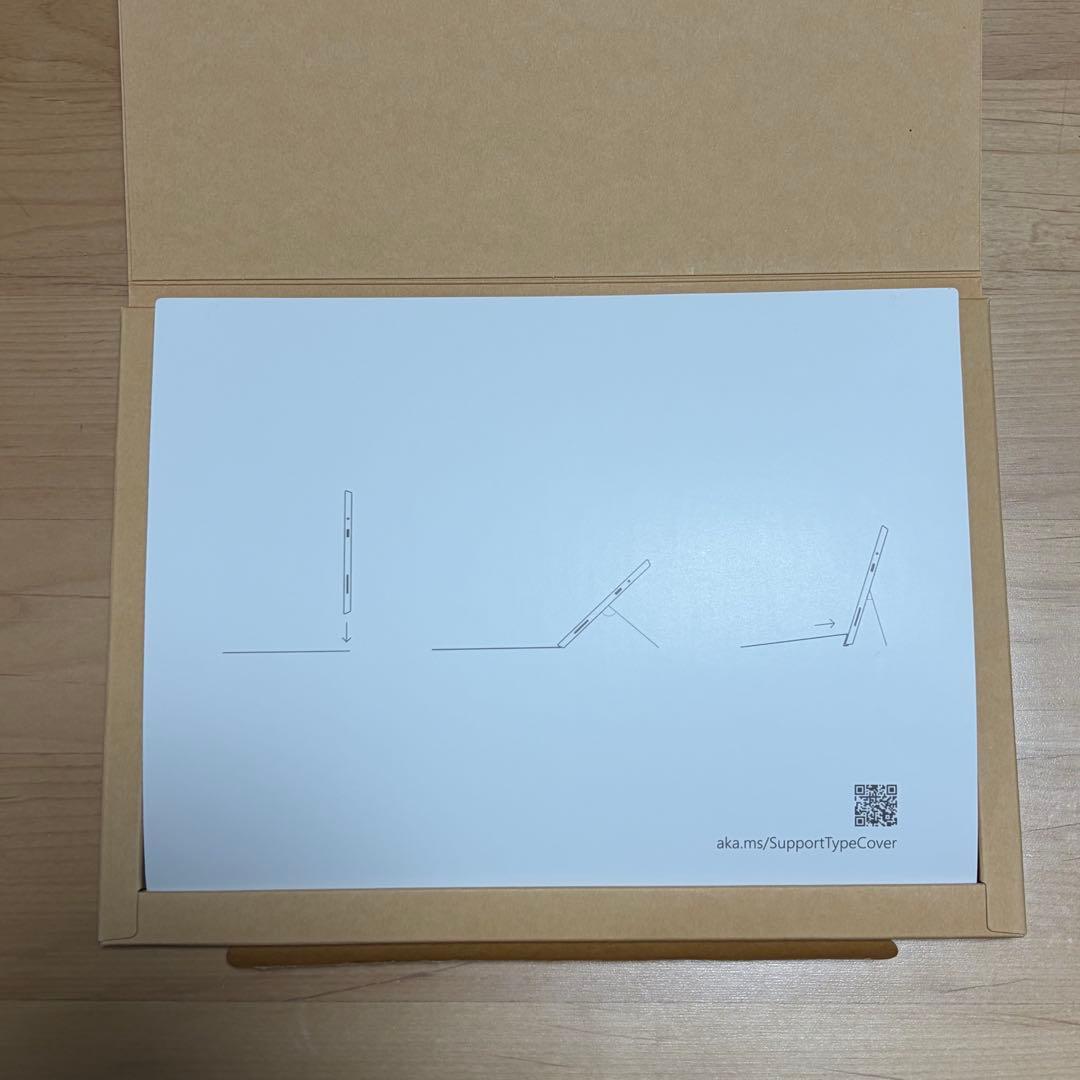 ②純正中古美品 Microsoft Surface Go タイプカバー 1840