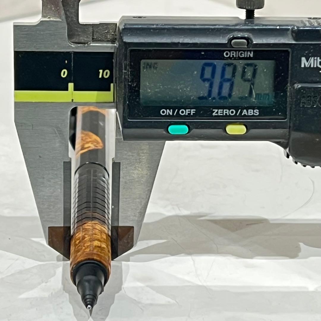 モト　orenznero 0.5 mm 12角軸　スリット加工格子柄
