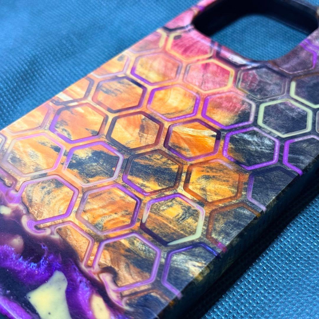 Apple iPhone 16 Pro Max ウッド レジン パターン ケース