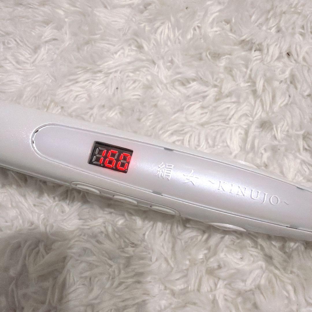 絹女　KINUJO 美品✨ストレートアイロン　LM125 動作品　正規