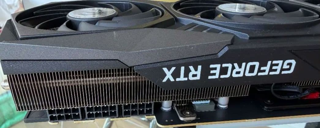 グラフィックボード・グラボ・ビデオカード MSI RTX 3080 Gaming Trio X