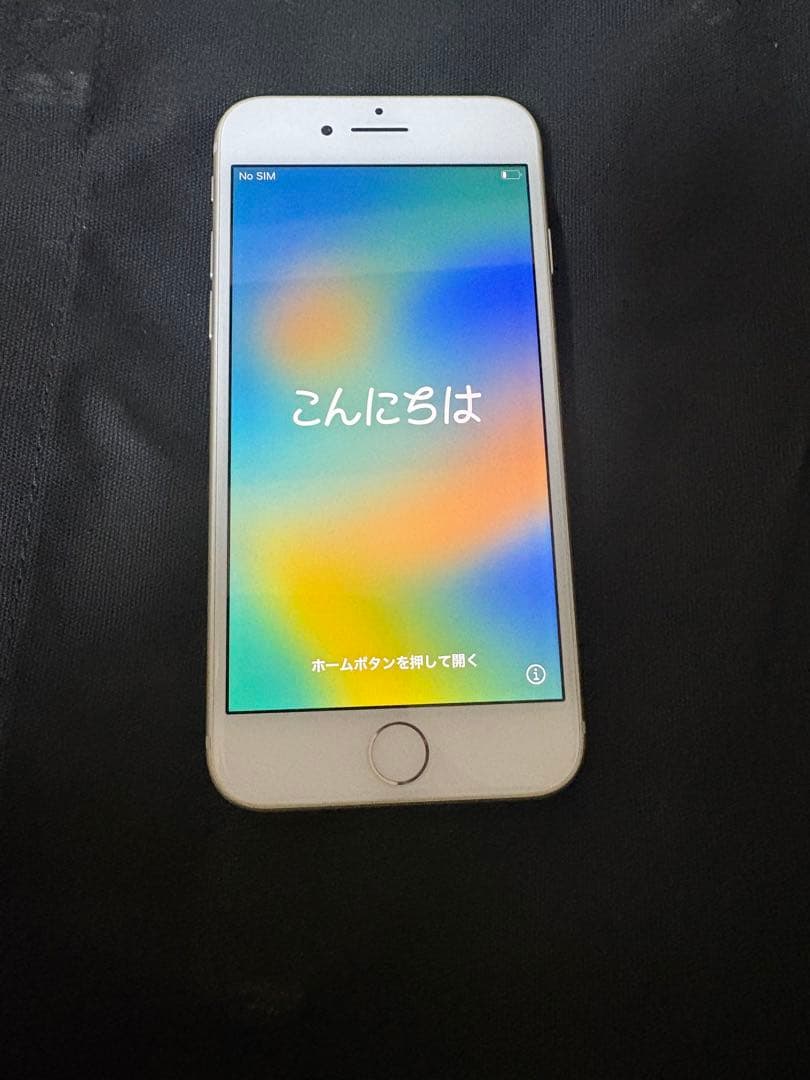 iPhone8 64G 本体のみ
