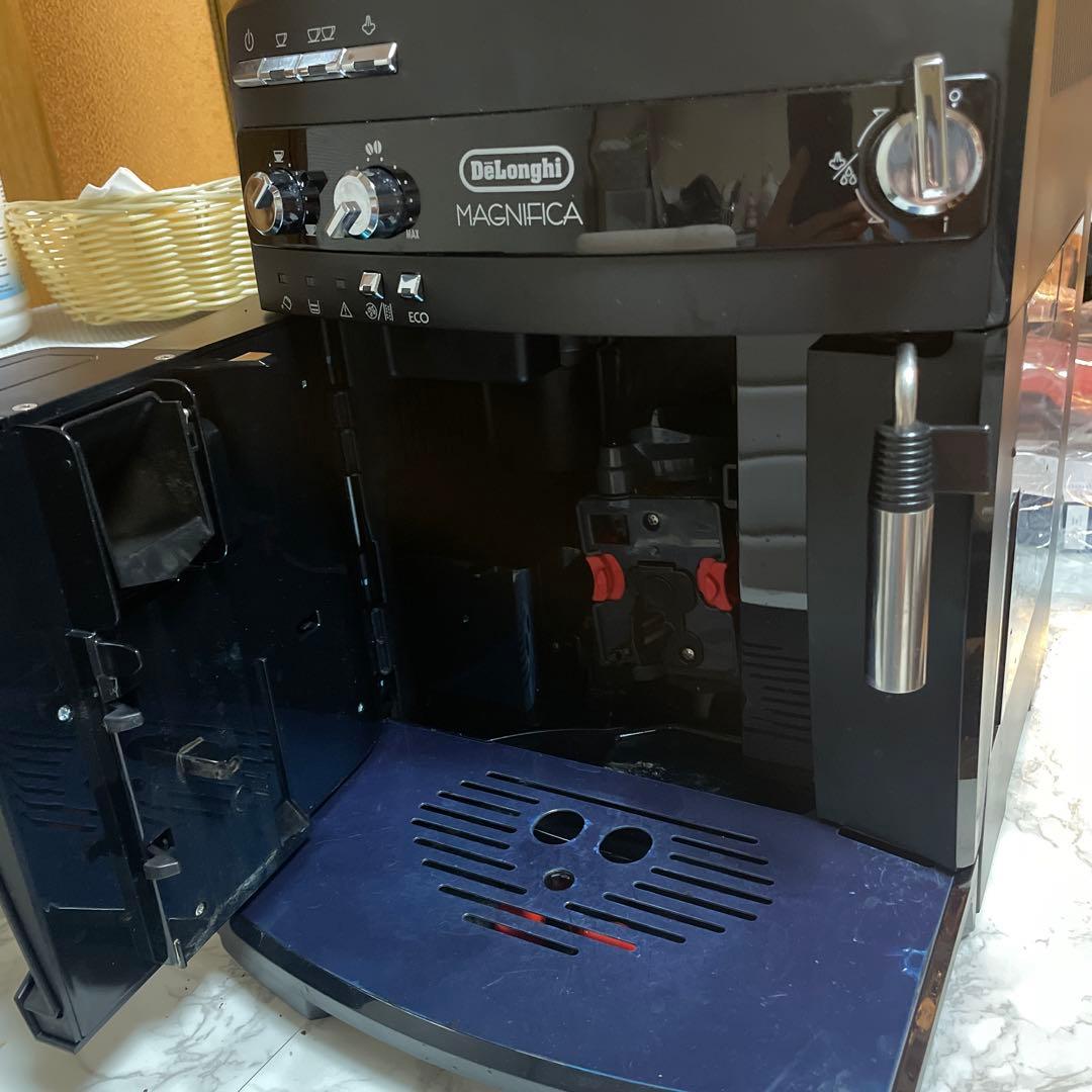 あも　DeLonghi (デロンギ) 自動エスプレッソ•コーヒーメーカー