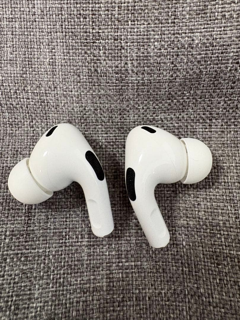 AirPods Pro 2 MagSafe充電ケース (USB-C)付き