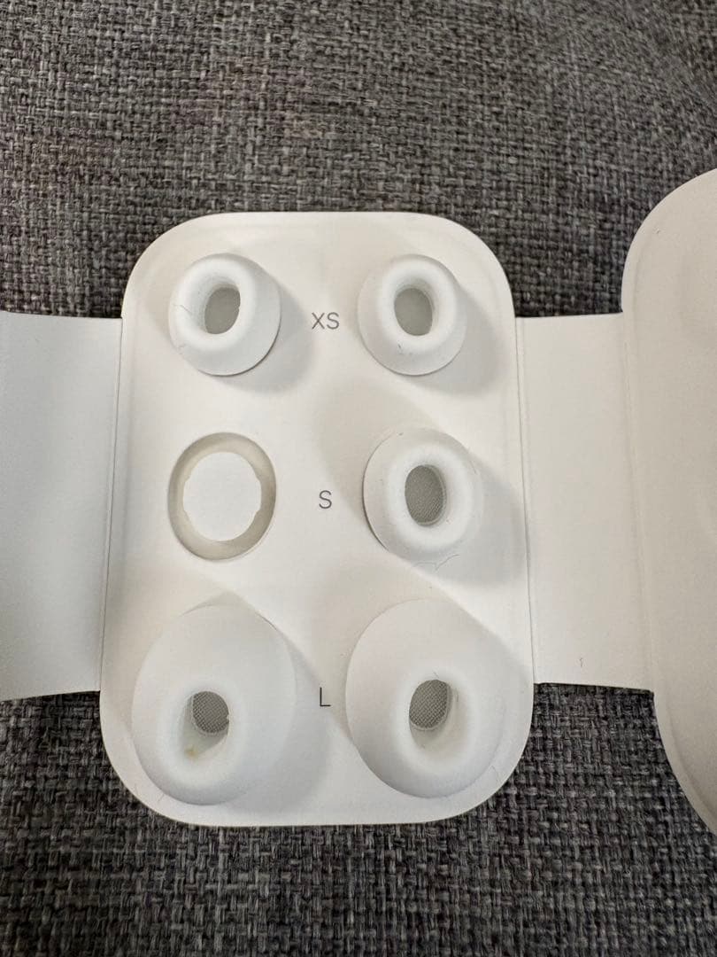 AirPods Pro 2 MagSafe充電ケース (USB-C)付き