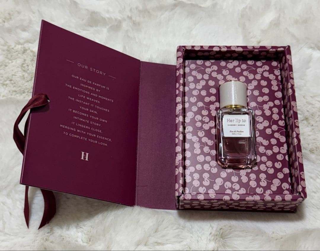 Her lip to Cherry Dress 50ml ギフトボックス入り