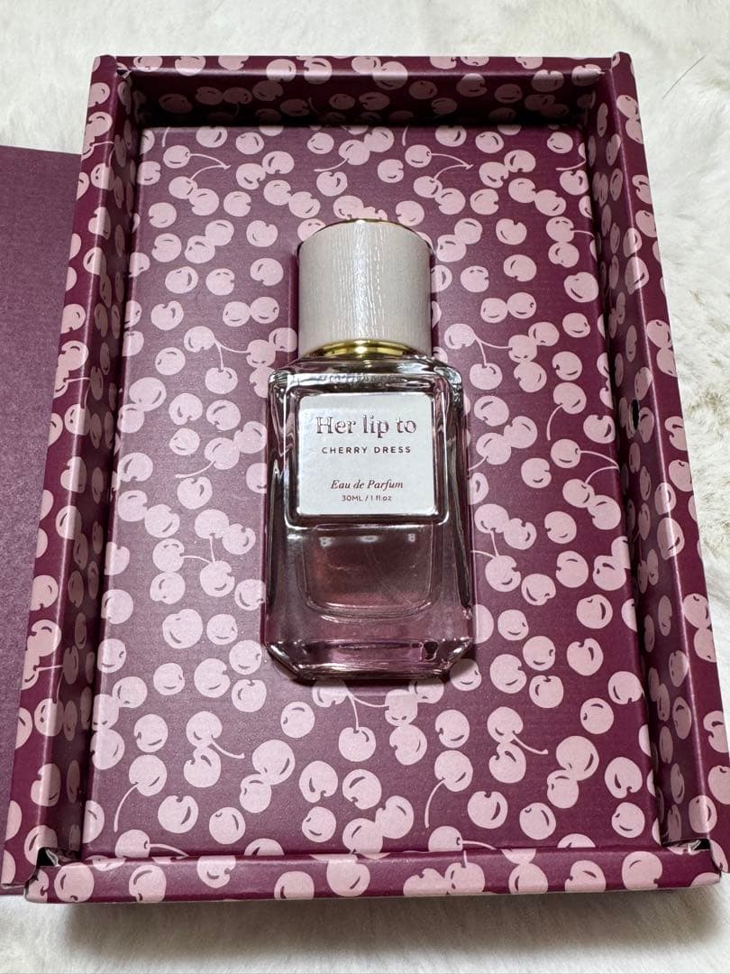 Her lip to Cherry Dress 50ml ギフトボックス入り