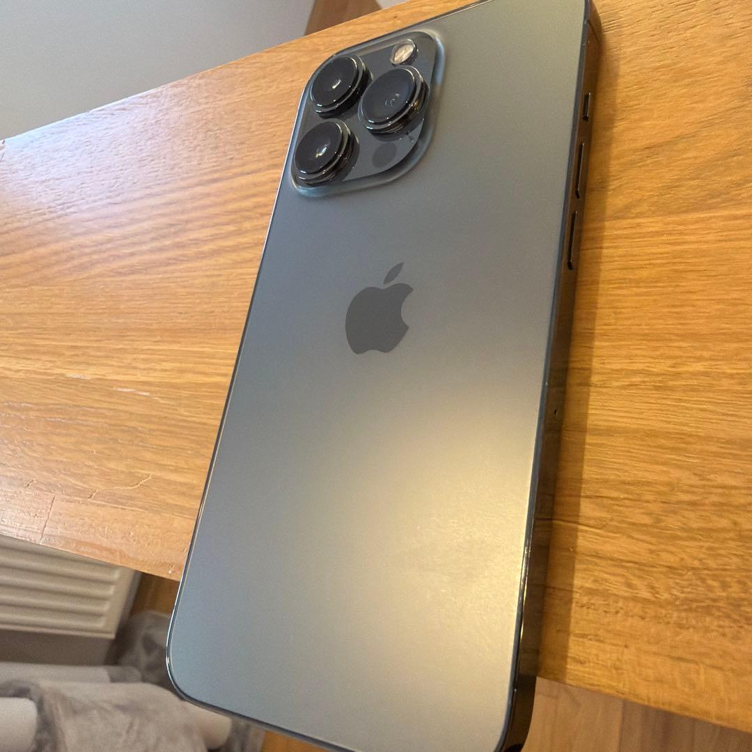 か*ん様 さらに値下げ！iPhone13pro 512GB