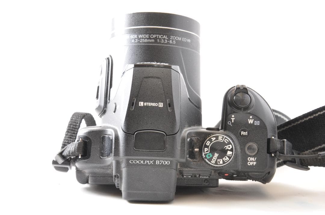 ■ 美品 ■ ニコン　Nikon COOLPIX B700