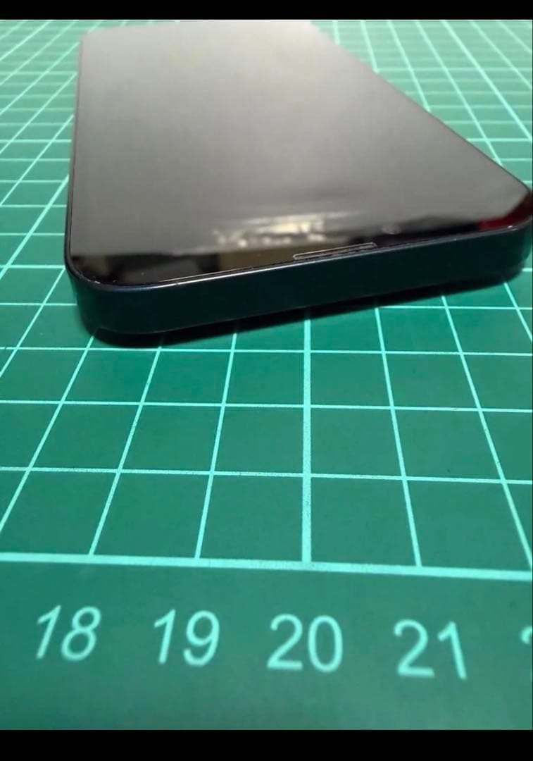 iPhone13 ミッドナイト SIMフリー128GB バッテリー86%